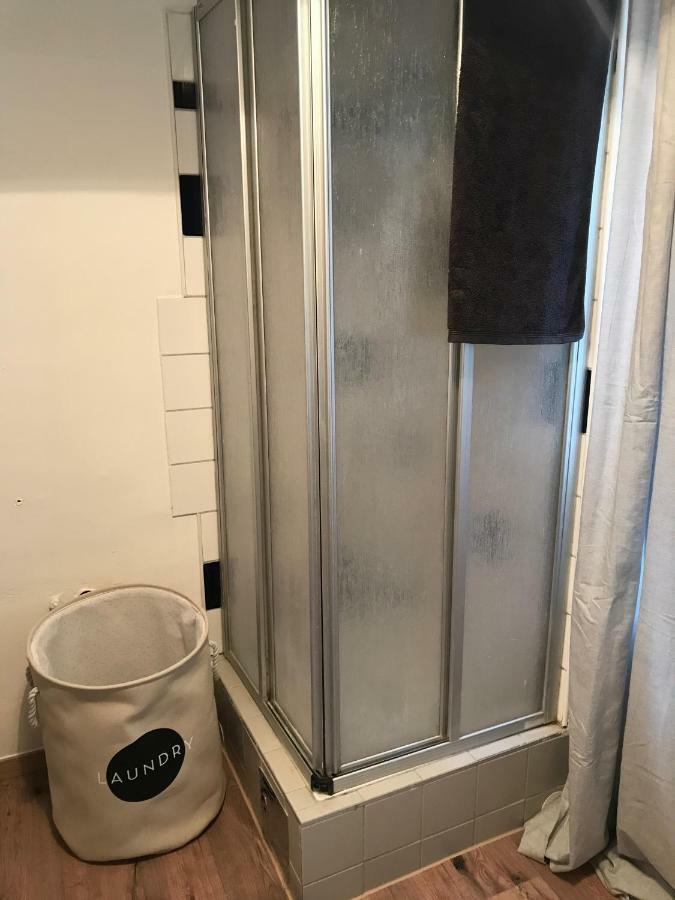 Wiener Lebensgefuehl Im Herzen Der Josefstadt Apartment Luaran gambar